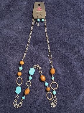 Paparazzi Turquoise & Wood Bead Necklace Set - Paparazzi